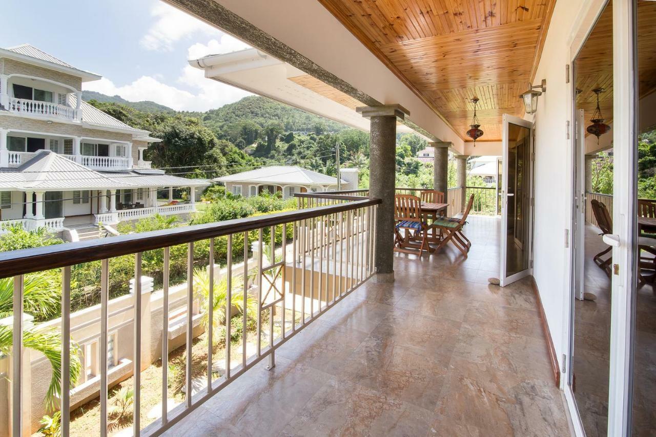 Flora'S Self Catering Apartments Victoria Εξωτερικό φωτογραφία