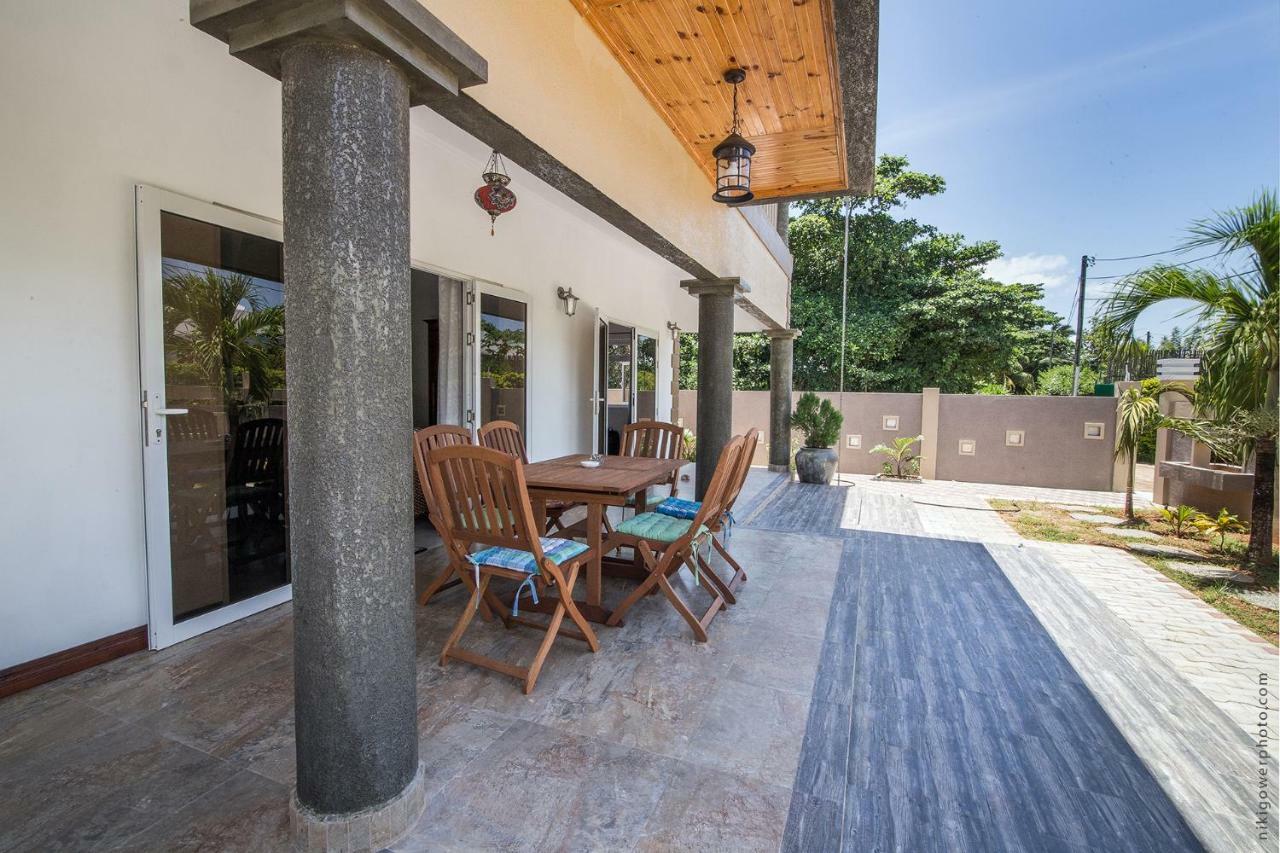 Flora'S Self Catering Apartments Victoria Εξωτερικό φωτογραφία